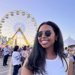 Meet your Posher, Jessica